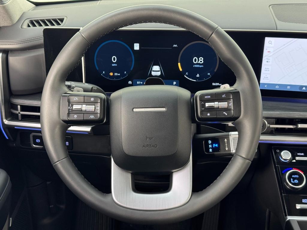 used 2024 Hyundai Santa Fe car, priced at $30,500