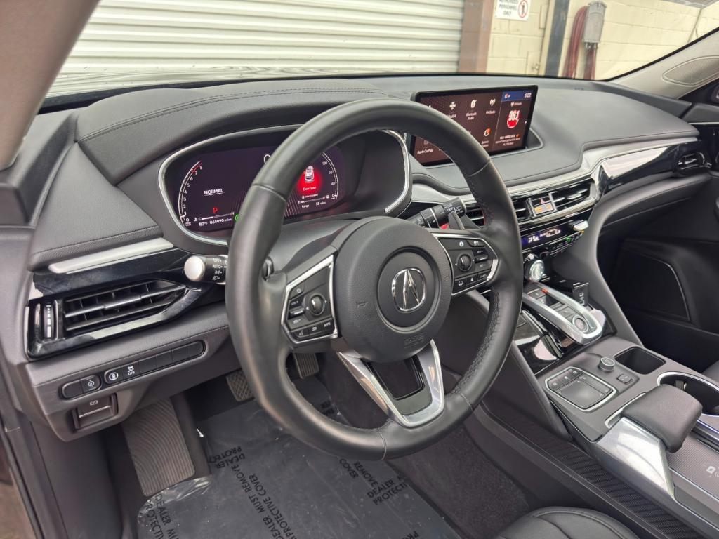 used 2024 Acura MDX car, priced at $31,628
