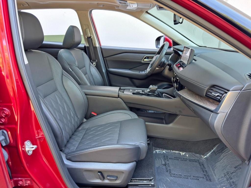 used 2024 Nissan Rogue car, priced at $25,500