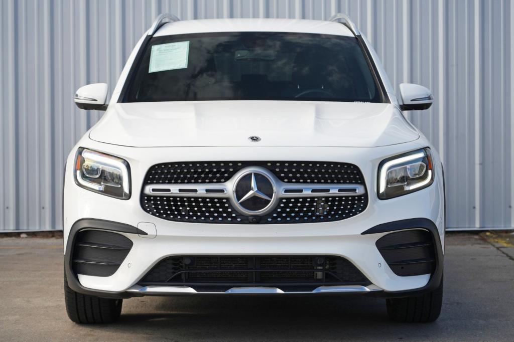 used 2021 Mercedes-Benz GLB 250 car, priced at $17,500