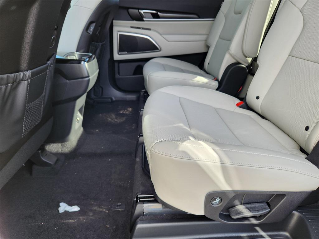 new 2025 Kia Telluride car, priced at $37,510