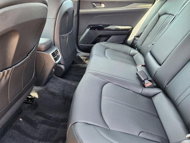 new 2025 Kia K5 car, priced at $31,050