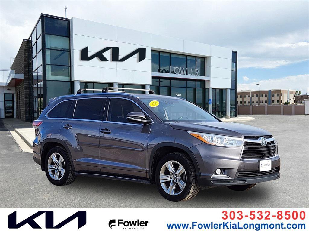 used 2016 Toyota Highlander car, priced at $18,252