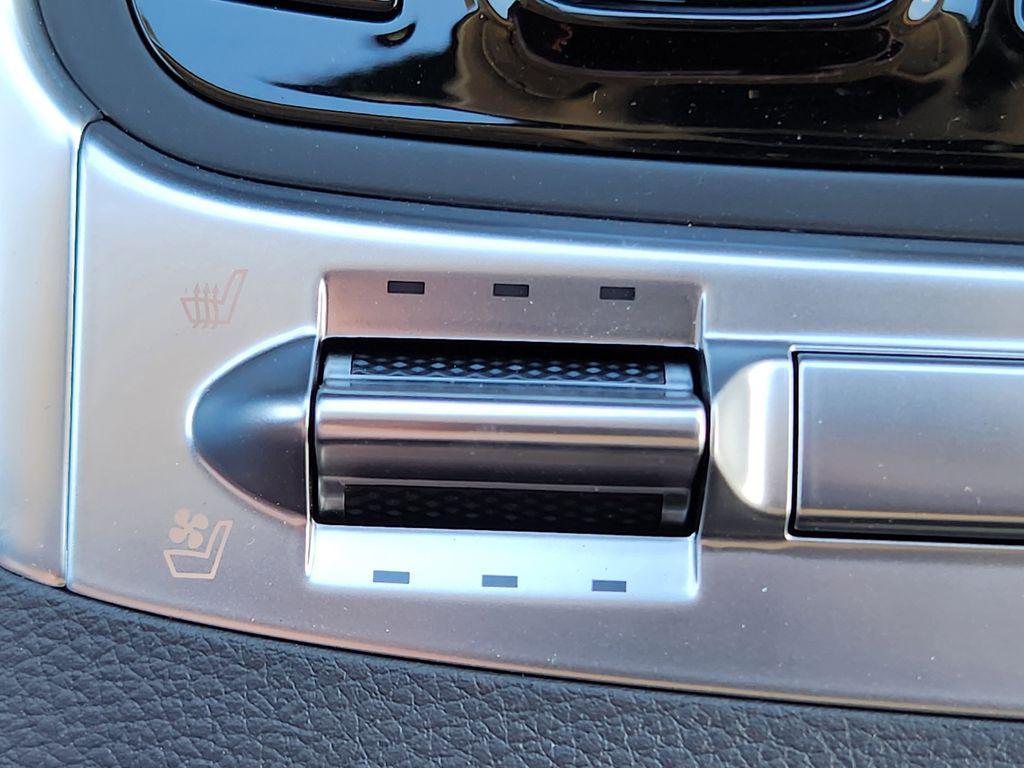 new 2026 Kia Carnival car, priced at $45,885