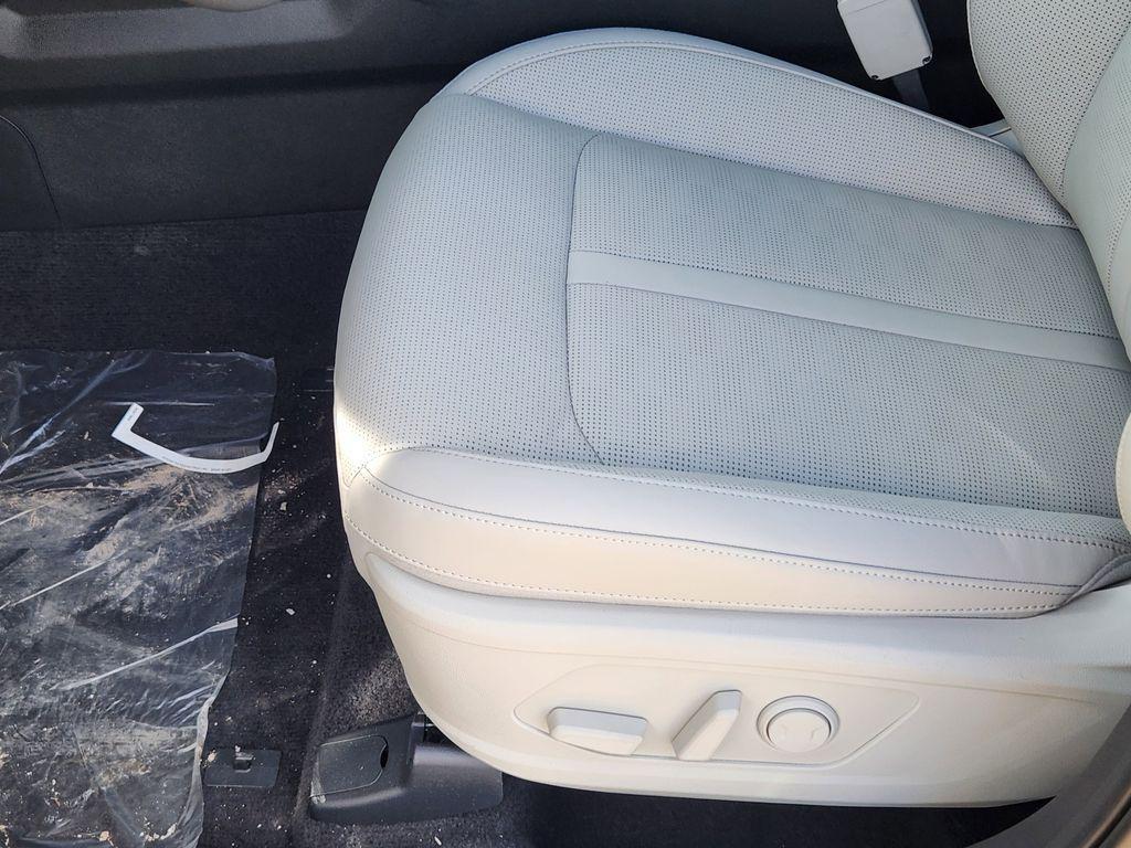 new 2026 Kia Sorento car, priced at $41,100