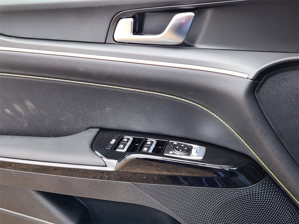 new 2026 Kia K5 car, priced at $33,283