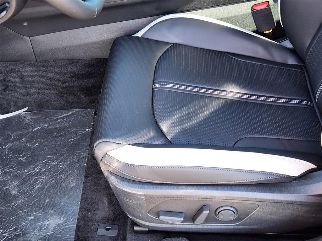 new 2026 Kia K5 car, priced at $32,107