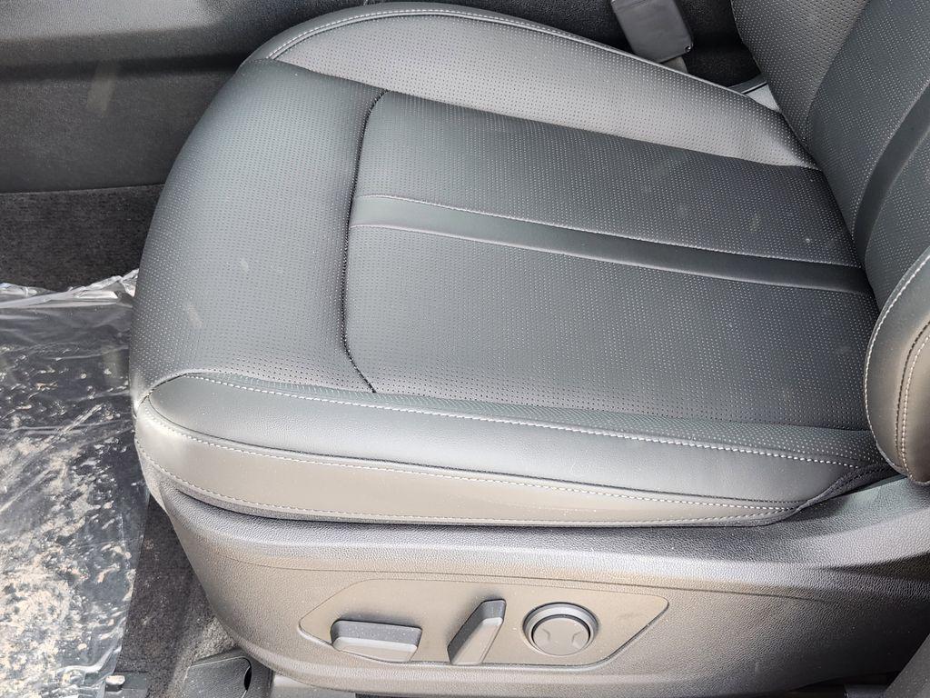 new 2026 Kia Sorento car, priced at $35,779