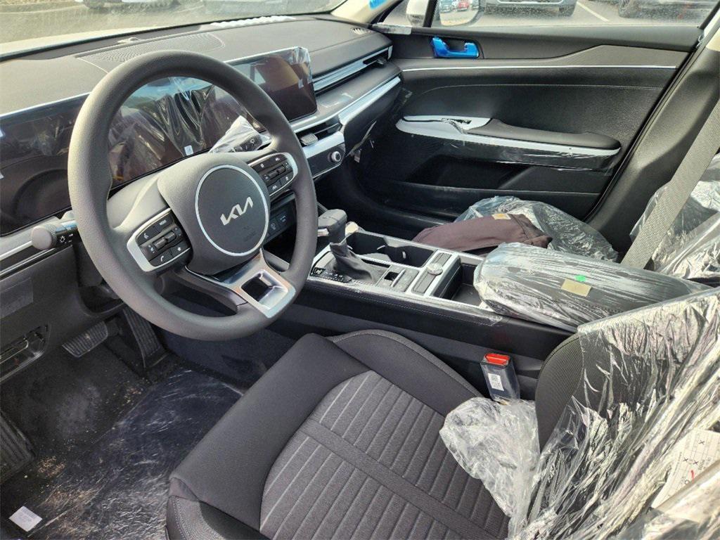 new 2025 Kia K5 car, priced at $25,654