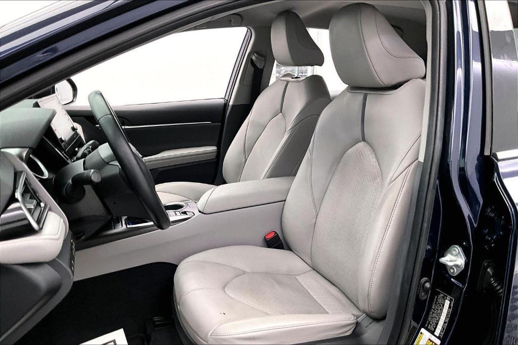 used 2022 Toyota Camry Hybrid car, priced at $26,500