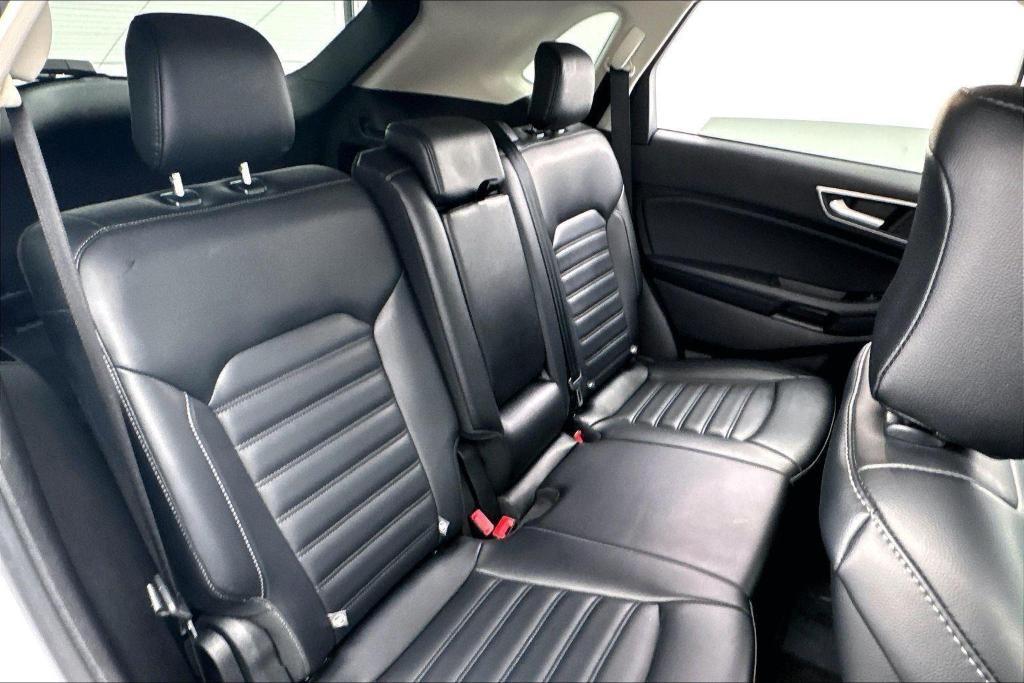 used 2024 Ford Edge car, priced at $26,990