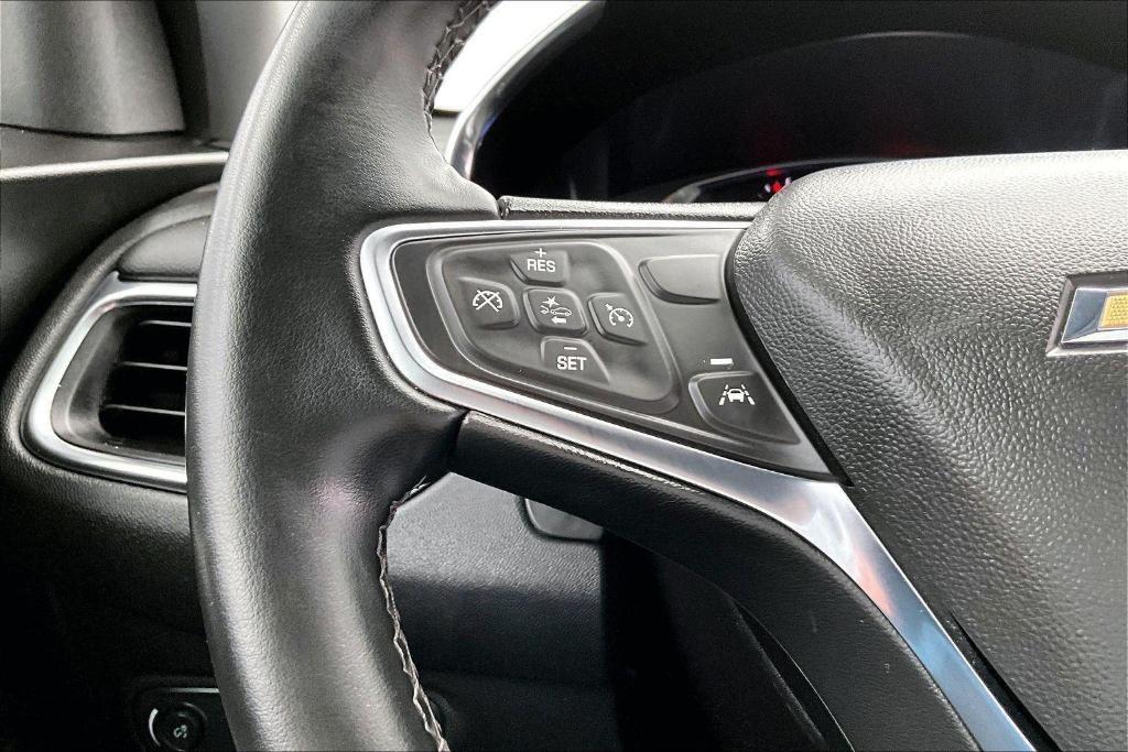 used 2024 Chevrolet Equinox car, priced at $22,630