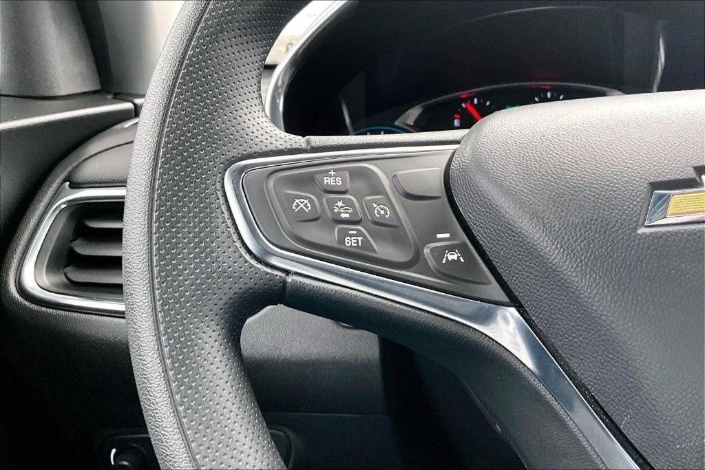 used 2024 Chevrolet Equinox car, priced at $23,450