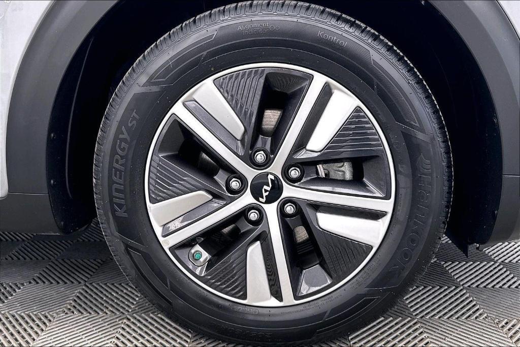 used 2022 Kia Niro Plug-In Hybrid car, priced at $23,000