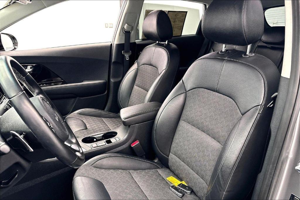 used 2022 Kia Niro Plug-In Hybrid car, priced at $23,000