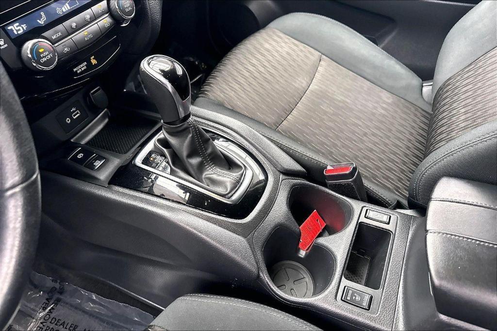 used 2019 Nissan Rogue car, priced at $17,751