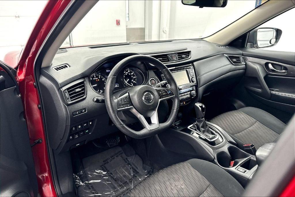 used 2019 Nissan Rogue car, priced at $17,751