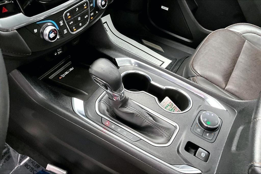 used 2023 Chevrolet Traverse car, priced at $35,995