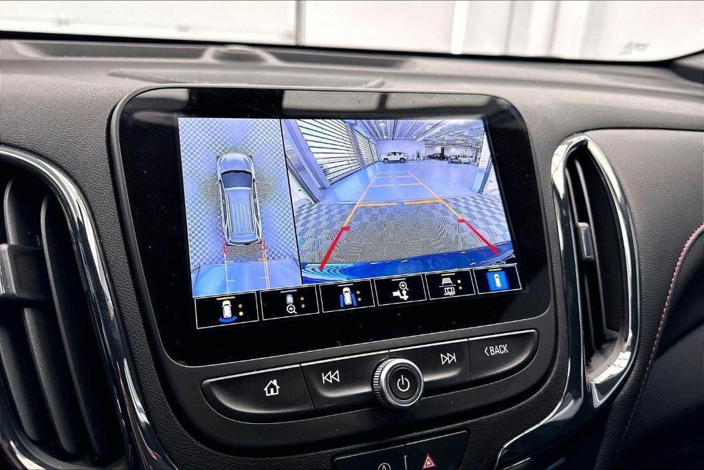 used 2024 Chevrolet Equinox car, priced at $29,995