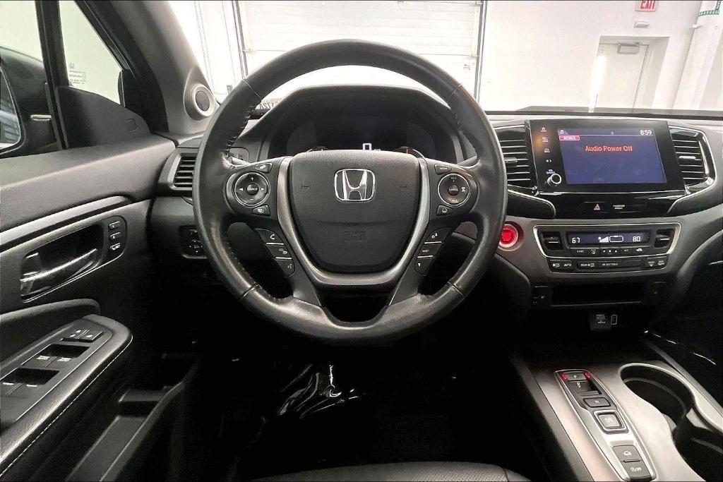 used 2023 Honda Ridgeline car, priced at $31,900