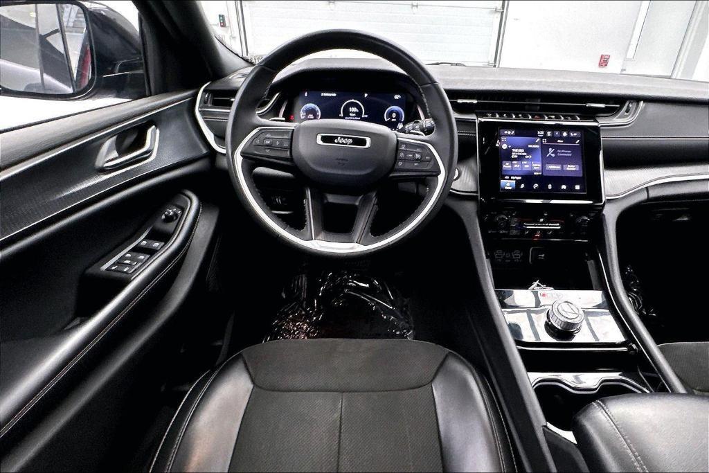 used 2023 Jeep Grand Cherokee L car, priced at $28,499