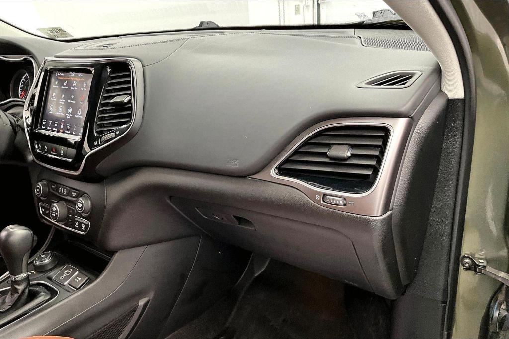 used 2019 Jeep Cherokee car, priced at $18,459