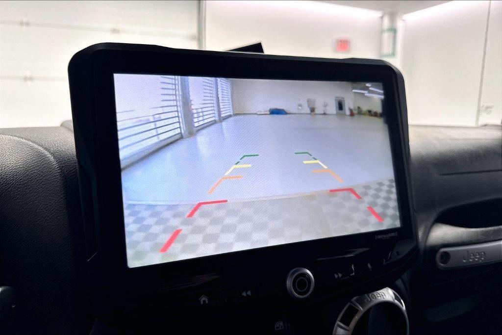 used 2015 Jeep Wrangler car, priced at $20,950