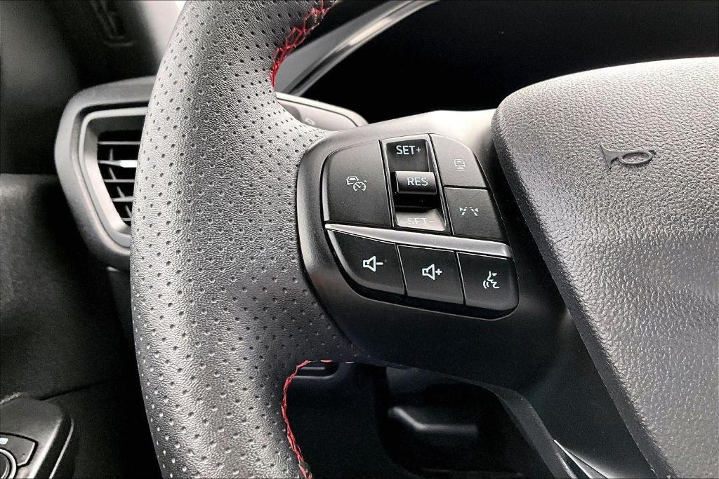 used 2024 Ford Escape car, priced at $25,000