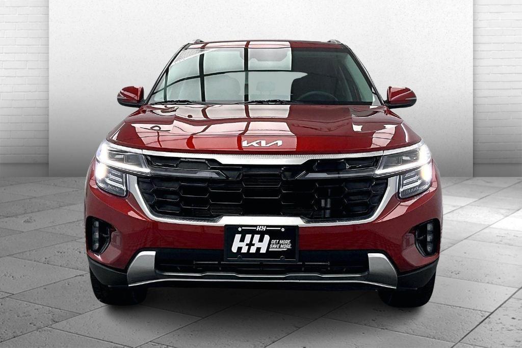 used 2025 Kia Seltos car, priced at $27,500