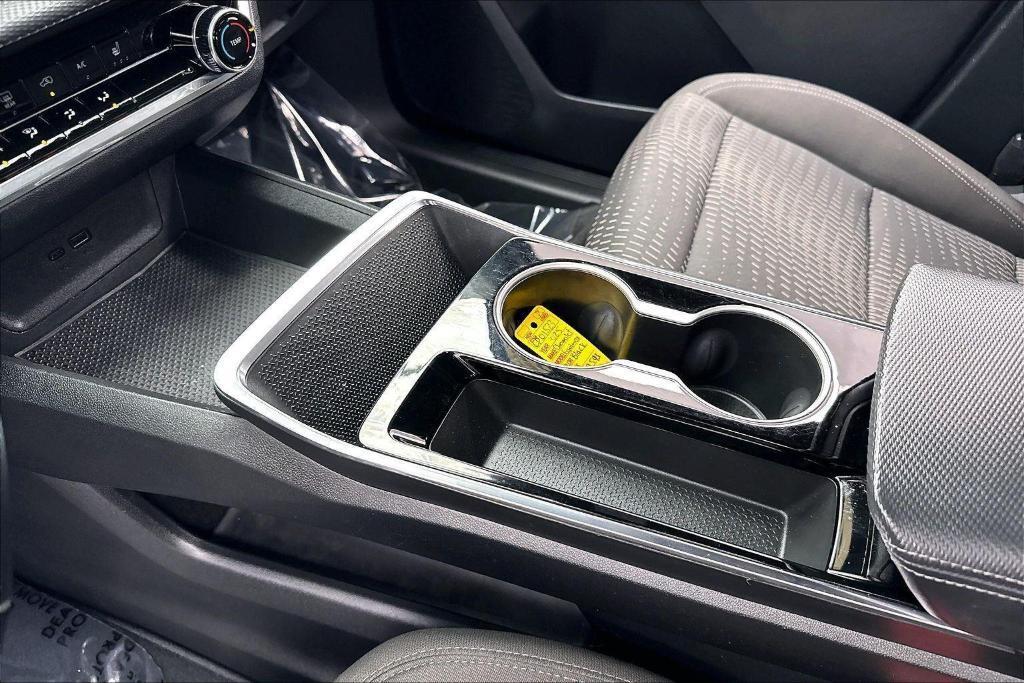 used 2025 Chevrolet Equinox car, priced at $27,595