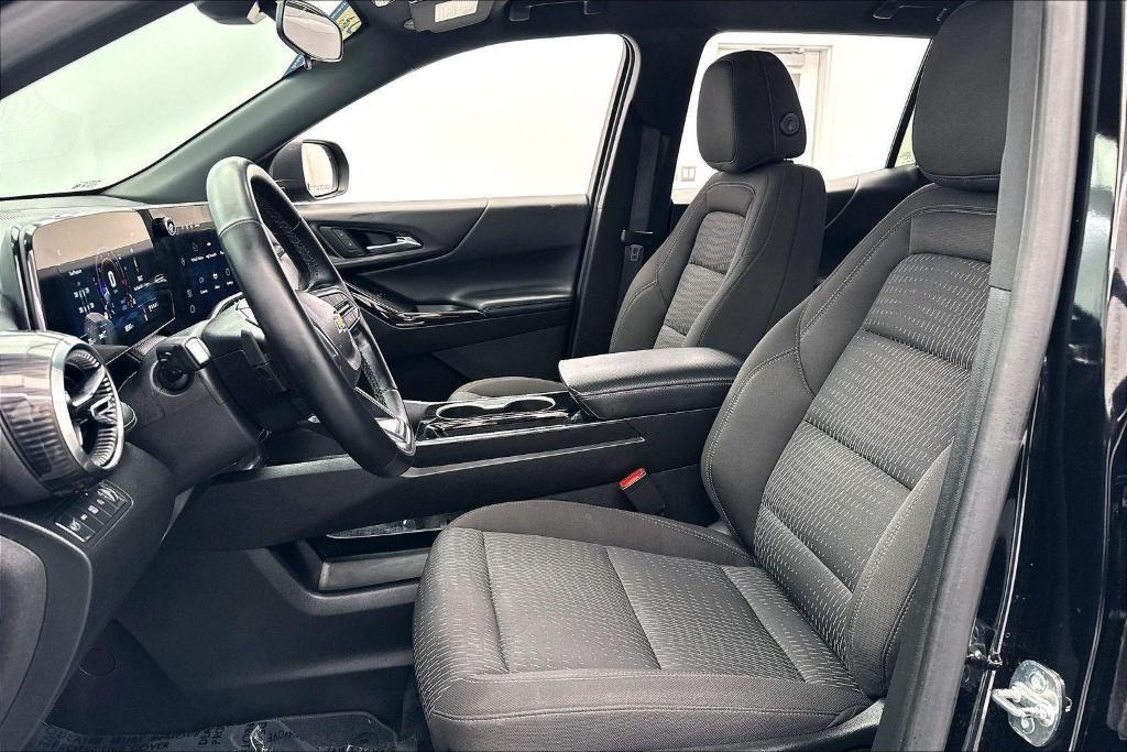 used 2025 Chevrolet Equinox car, priced at $27,595