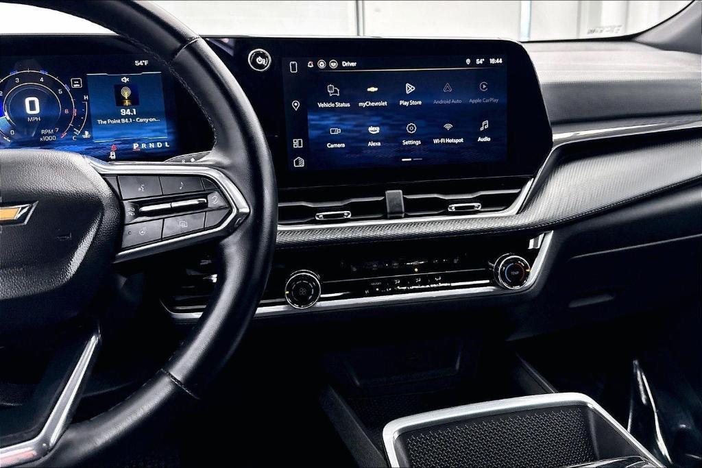 used 2025 Chevrolet Equinox car, priced at $27,595