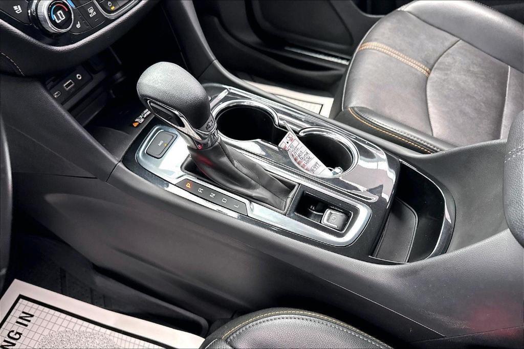 used 2022 Chevrolet Equinox car, priced at $24,988