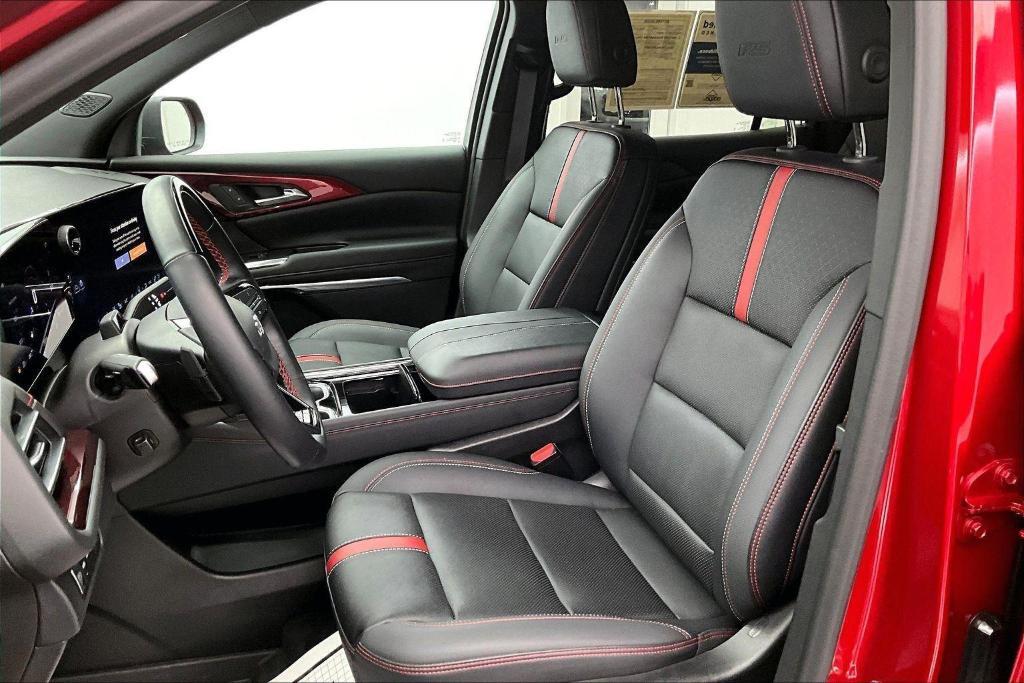 used 2024 Chevrolet Traverse car, priced at $48,988