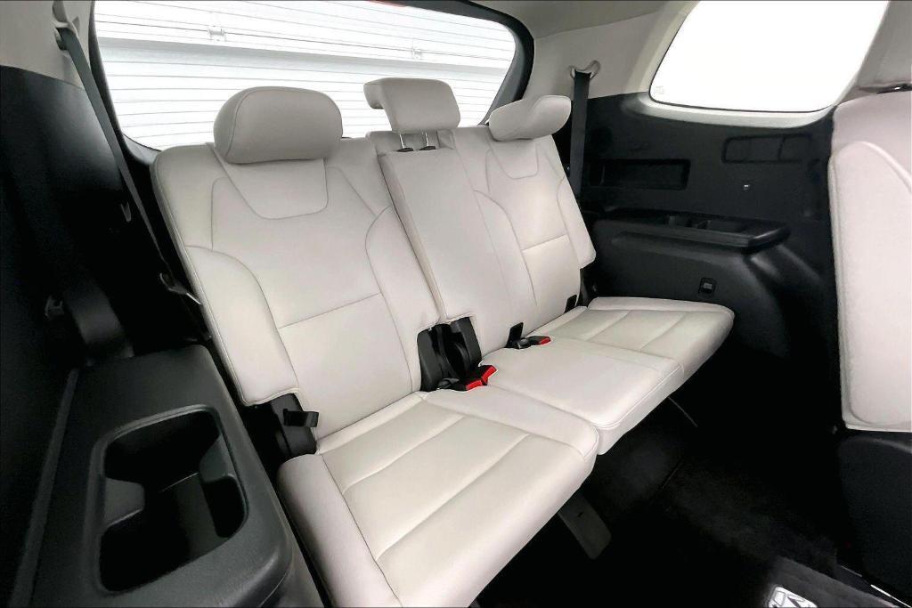 used 2023 Kia Telluride car, priced at $37,500