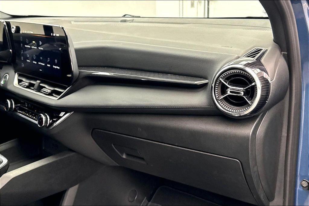 used 2026 Chevrolet Equinox car, priced at $29,989