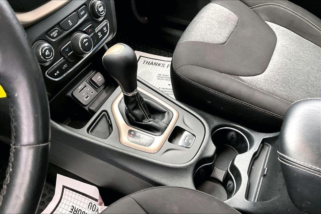 used 2014 Jeep Cherokee car, priced at $8,750