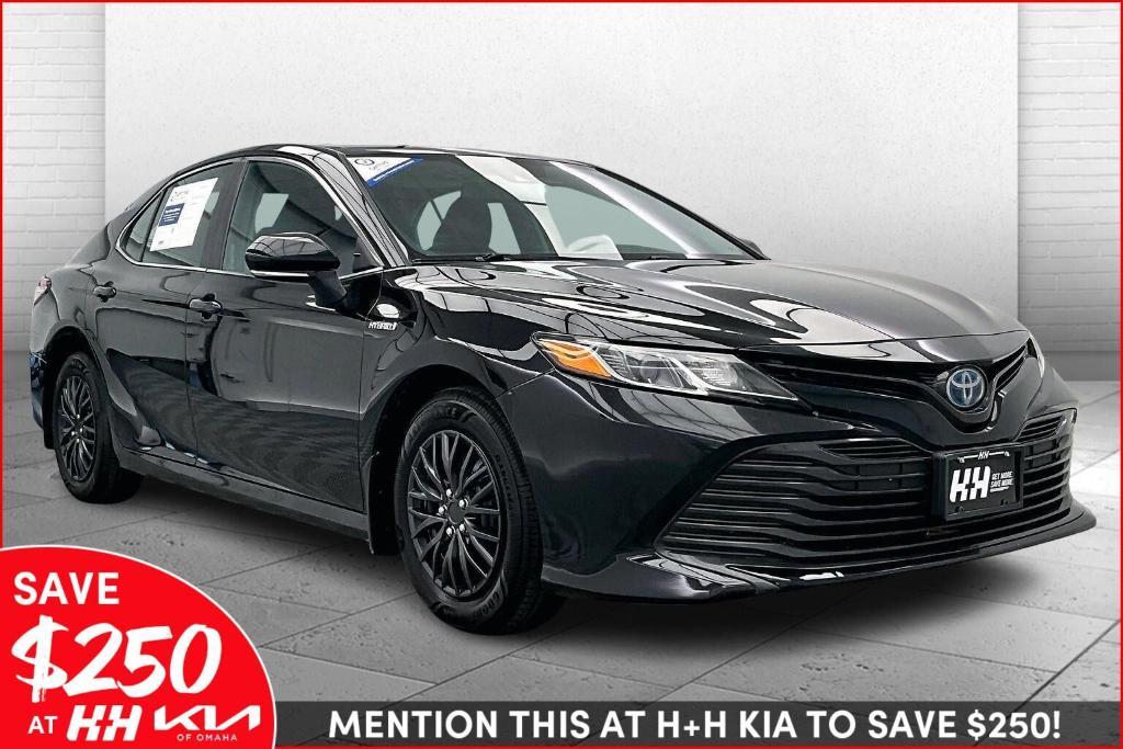 used 2020 Toyota Camry Hybrid car, priced at $17,500