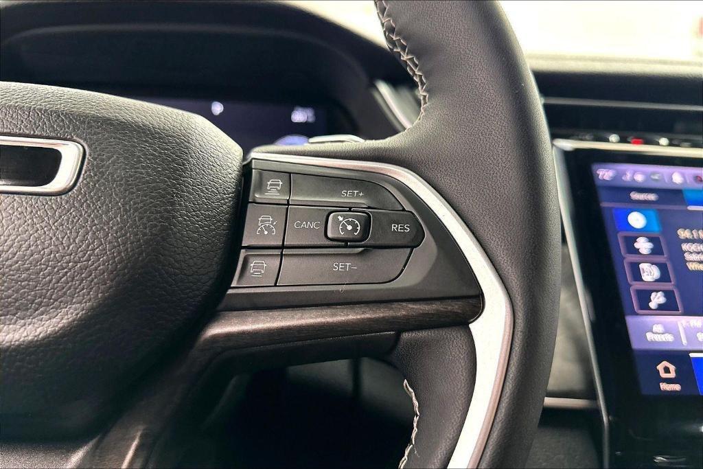 used 2023 Jeep Grand Cherokee car, priced at $34,290