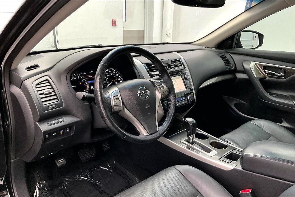 used 2014 Nissan Altima car, priced at $9,500