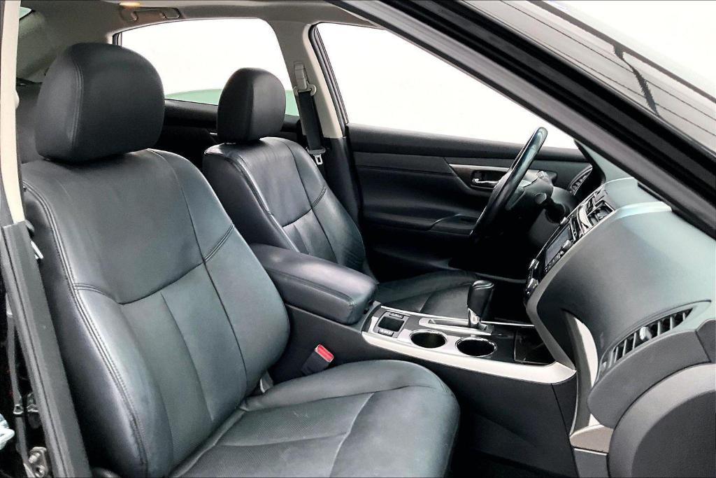 used 2014 Nissan Altima car, priced at $9,500