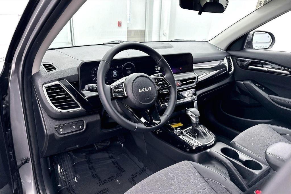 used 2024 Kia Seltos car, priced at $25,000