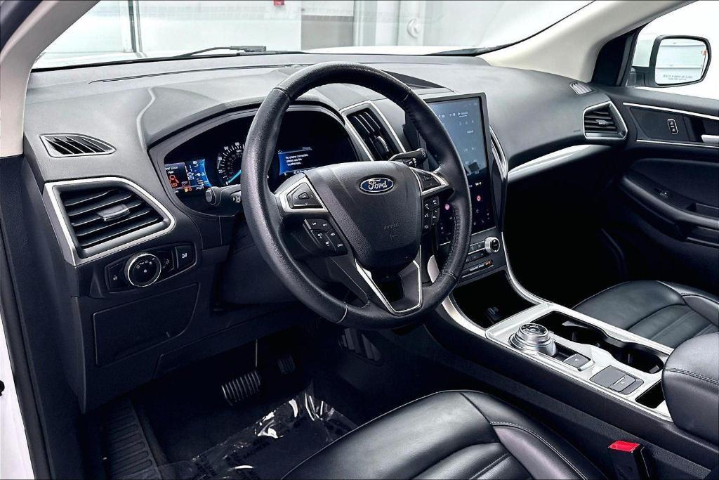 used 2024 Ford Edge car, priced at $28,995