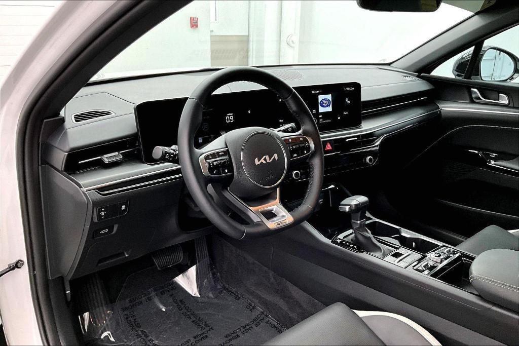 used 2025 Kia K5 car, priced at $30,000