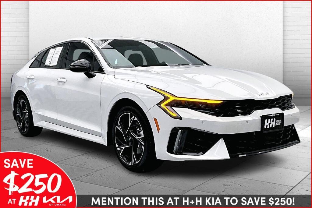 used 2025 Kia K5 car, priced at $30,000