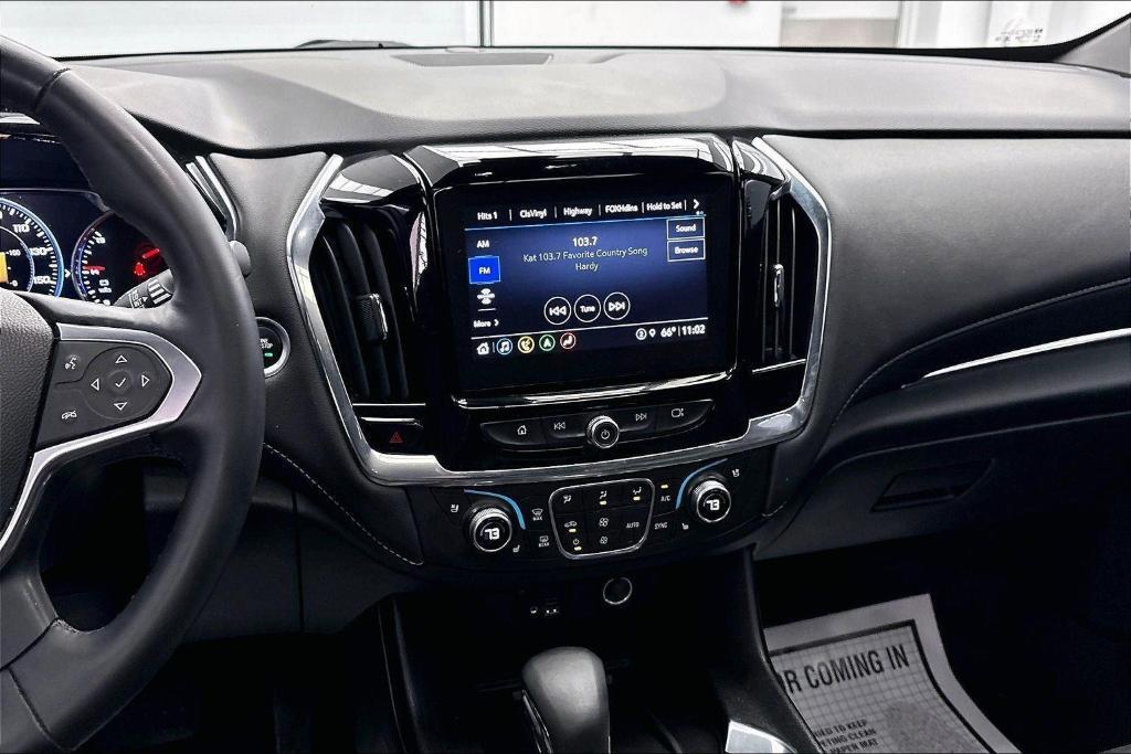 used 2023 Chevrolet Traverse car, priced at $35,988