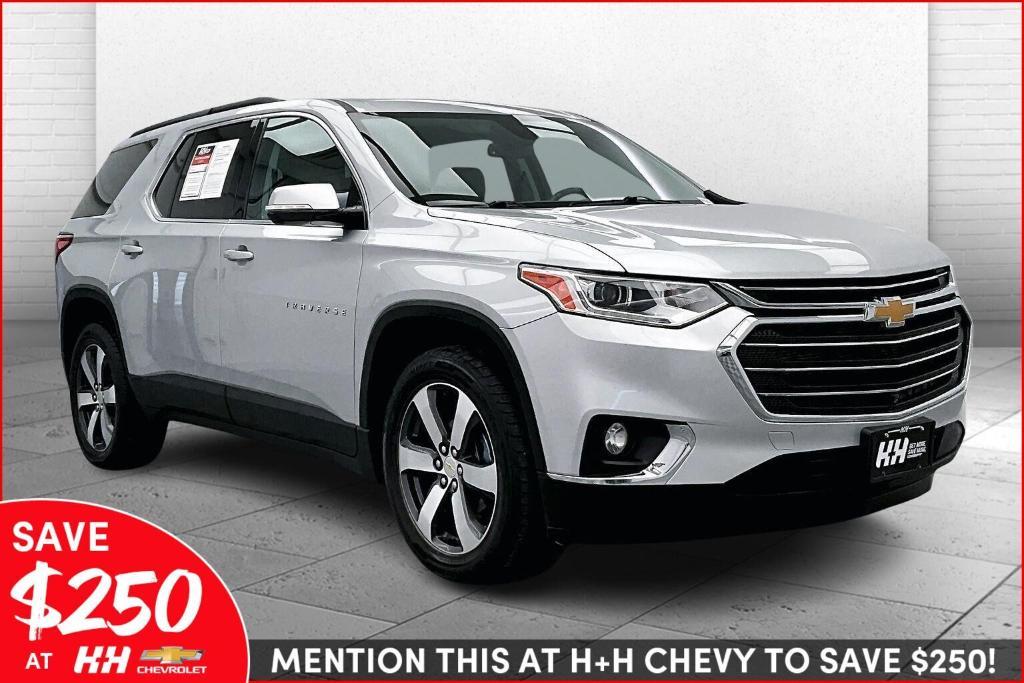 used 2020 Chevrolet Traverse car, priced at $15,990