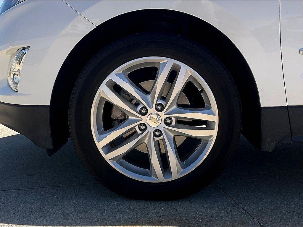 used 2020 Chevrolet Equinox car, priced at $17,500