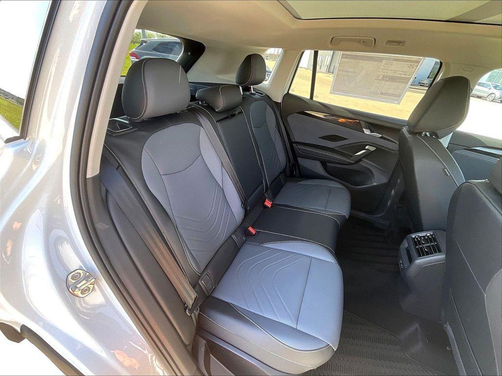 new 2026 Volkswagen Tiguan car, priced at $35,286