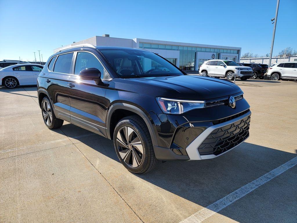 new 2026 Volkswagen Taos car, priced at $32,141